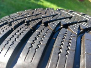 205/50 r17 zimne pneumatiky - 4