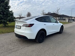 Tesla model Y long range dual motor - 4