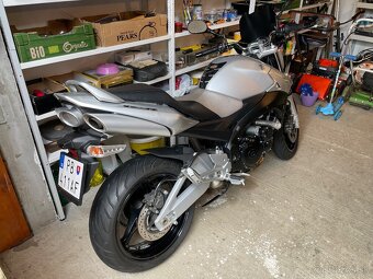 Suzuki gsr 600 - 4