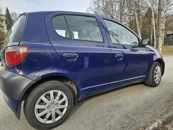 Predam toyotu yaris 1.0 - 4