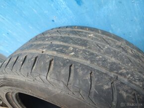 2x zimné pneu 235/55r18 Rok 47/17 Cena spolu 30eur Platí do - 4