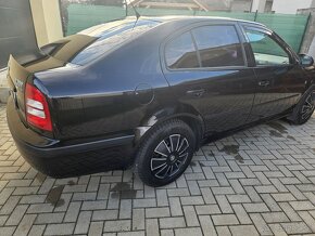 Škoda Octávia 1,6Mpi 75kW (102k), r.v.05/2010, 207 000km - 4