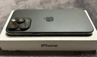 iPhone 15 Pro Max 256GB - 4