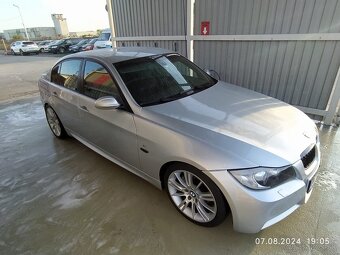 Bmw e90 M-paket 320d - 4