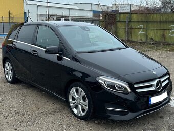 Mercedes Benz B200 CDI -AUTOMAT - PANORÁMA - LED - ACC -KOŽA - 4