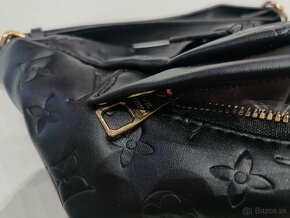 LOUIS VUITTON – Monogram Bumbag - 4