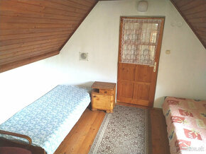 PREDAJ- rodinný dom , /3 samostatne byty/268 m2, pozemok 756 - 4