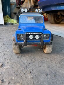 RC auto Traxxas - 4