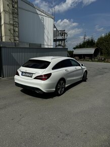 Mercedes-Benz CLA Shooting Brake 220 d A/T - 4