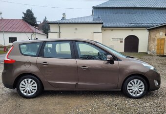 Renault Scenic 1.6 Benzín NOVÁ STK 7-miestne - 4