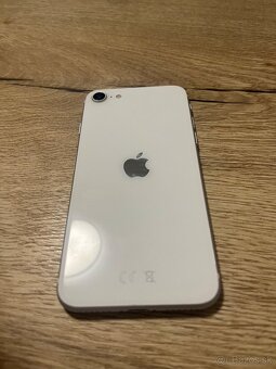 Apple iPhone SE 2020 64gb biely - 4