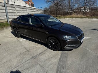 Škoda Superb 2.0 TSI L&K 4x4 DSG - 4