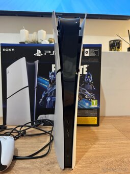 PlayStation 5 Digital Edition - 4