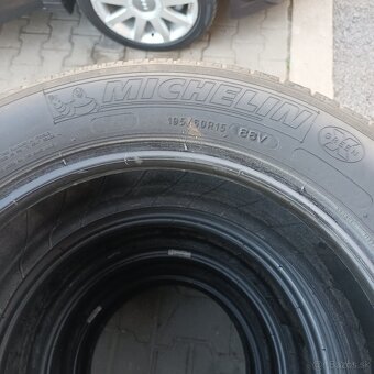 Predám letné Pneumatiky Michelin 195/60R15 - 4