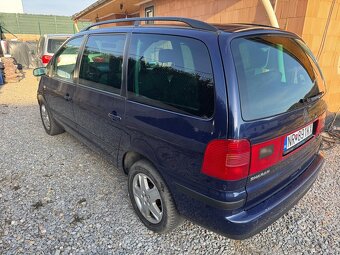 Volkswagen Sharan 1.9 TDi 7-miestny - 4