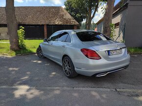 Mercedes-Benz C 180 1.6 D - 4