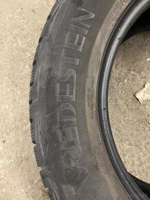 225/60 R17 VREDESTEIN ZIMNE - 4