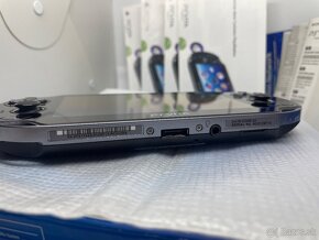 PS VITA PCH-1004 - 4