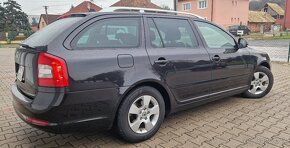 Skoda octavia 2.0 tdi elegance - 4