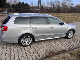 Volkswagen Passat Variant 3.2 Fsi R line - 4