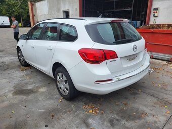 OPEL ASTRA J 1,7CDTi 81kw kód: A17DTS - 4