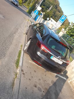 Predavam opel isignia 2lite dizel - 4