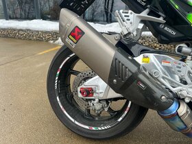 Aprilia Tuono V4 Factory 1100 - 4