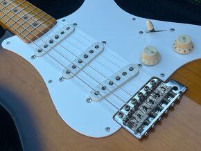 Predám japonský Fender Stratocaster - 4