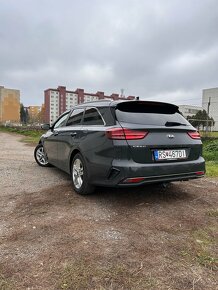 Kia Ceed SW 1,4 Benzin 2020 rv - 4