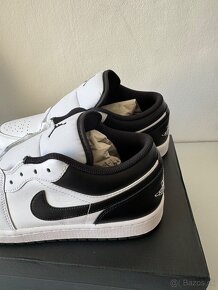 Tenisky Nike Jordan 1 Low Black/White - 4