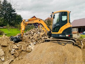 Preosievanie zeminy s bobcat highflow,Jcb 2dx,Hyundai bager - 4