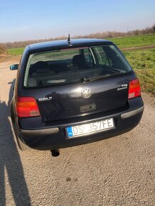 Golf 4 - 4