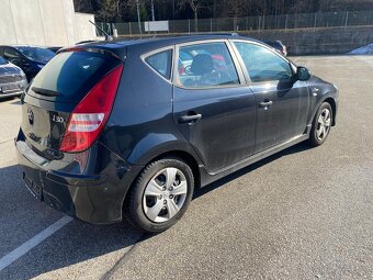 Hyundai I30 1.6 CRDi Facelift - 4