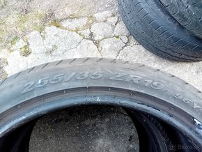 Pirelli Pzero 255/35r19 - 4