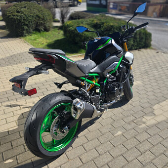 Kawasaki Z900 SE 2025 - 4