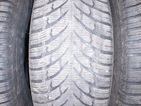 Zimne Nokian 255/70 r16 - 4