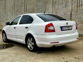 Škoda Octavia II Facelift - 4