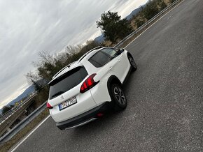 Peugeot 2008 1.6 HDi - 4