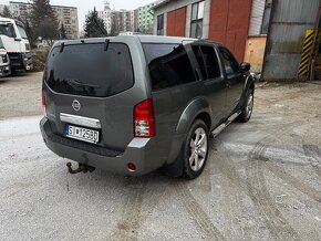 Nissan Pathfinder 2.5d M6 2006 - 4