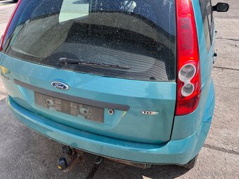 Predám náhradné diely na Ford Fiesta mk6 1,4tdci - 4