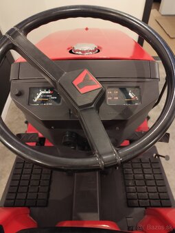 YANMAR - 4