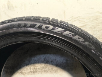 225/40 R19 Zimné pneumatiky Pirelli Sottozero Winter 2 kusy - 4