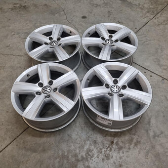 Hliníkové Volkswagen disky 5x112 R16 6.5J ET46 - 4