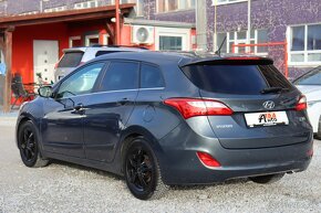 Hyundai i30 CW 1.6i MPI CVVT YES - 4