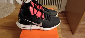 Nike - 4