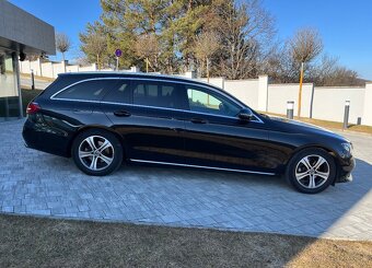 Mercedes E 200d - 4