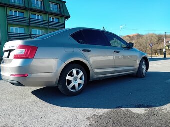 Škoda Octavia 1.6 TDI - 4