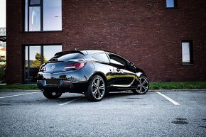 Opel Astra GTC 2.0 CDTI - 4