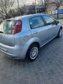 Fiat grande Punto - 4