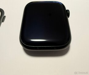 Apple Watch Series 7 45 mm Zelený hliník+ remienky- top stav - 4